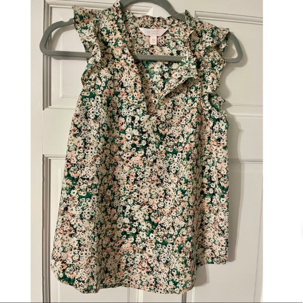 Womens Lauren Conrad floral top